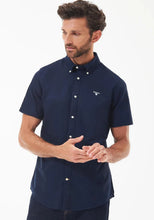 Load image into Gallery viewer, Barbour - Oxtown Short Sleeve Tailored Fit Shirt, Navy
